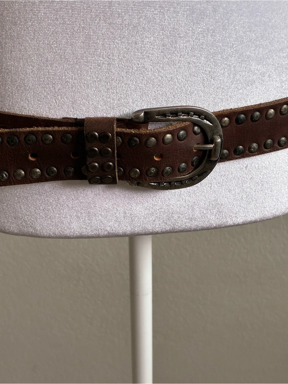 Western Antique Silver Studs Brown Leather Belt With Horse Shoe Buckle